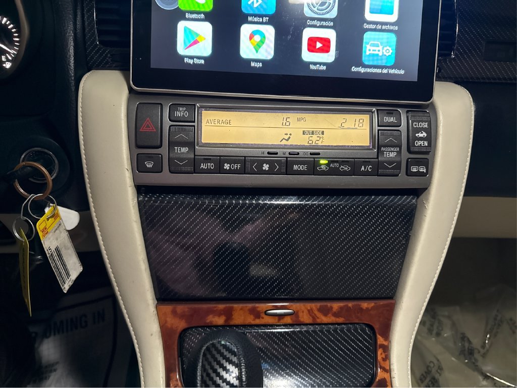 Used 2008 Lexus SC 430 Convertible w/ Preferred Accessory Pkg RWD image 34