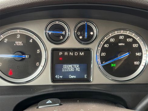 Used 2013 Cadillac Escalade Luxury image 31