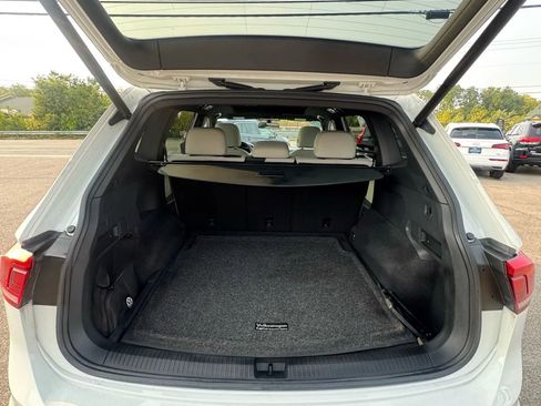 Used 2019 Volkswagen Tiguan SEL Premium R-Line image 22