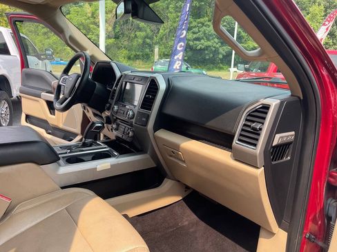 Used 2017 Ford F150 Lariat w/ Equipment Group 502A Luxury AWD/4WD image 36