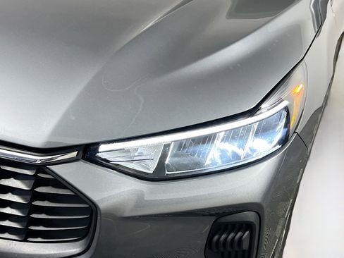 Used 2024 Ford Escape Active image 11