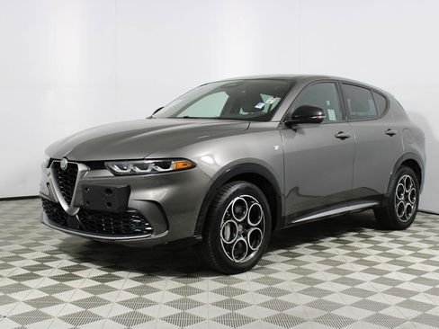 Used 2024 Alfa Romeo Tonale Ti image 35