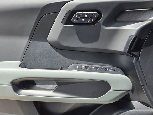 New 2027 Kia Telluride X-Line SX Prestige AWD/4WD image 17