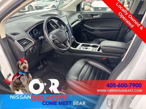 Used 2023 Ford Edge SEL image 13