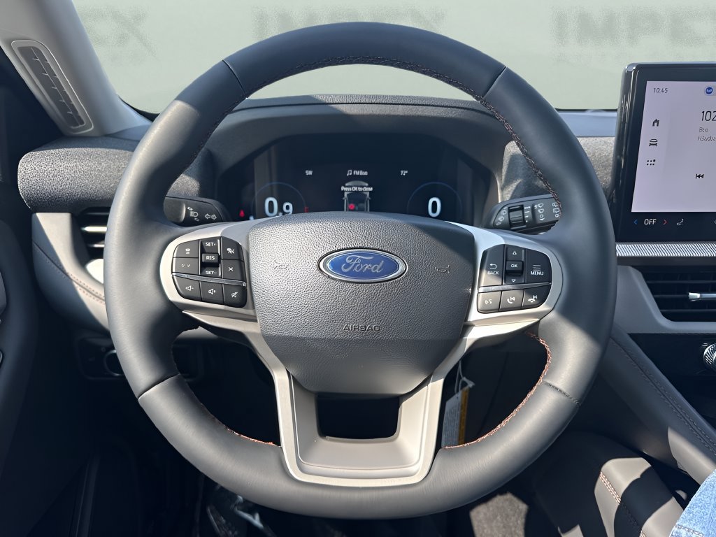 Used 2026 Ford Explorer Active RWD image 15