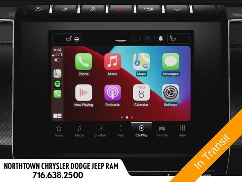 Certified 2025 Jeep Grand Cherokee Laredo X w/ Luxury Tech Group I AWD/4WD image 24