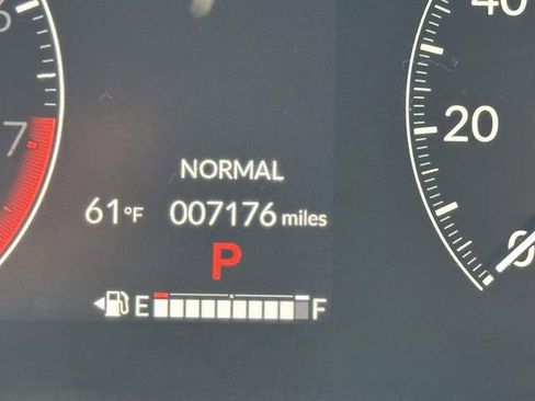 Certified 2025 Honda Odyssey Touring image 27