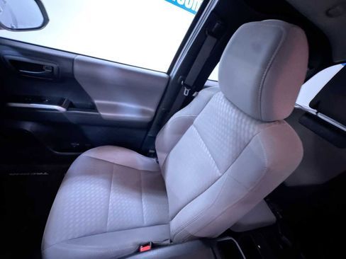 Used 2021 Toyota Tacoma SR5 image 34