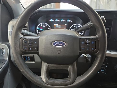 Used 2023 Ford F250 XLT w/ FX4 Off-Road Package AWD/4WD image 17