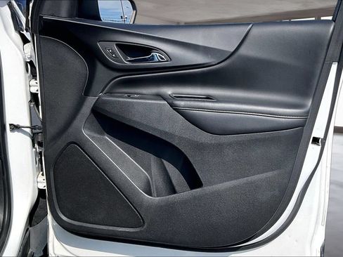 Used 2019 Chevrolet Equinox Premier w/ Premier Redline Edition FWD image 24