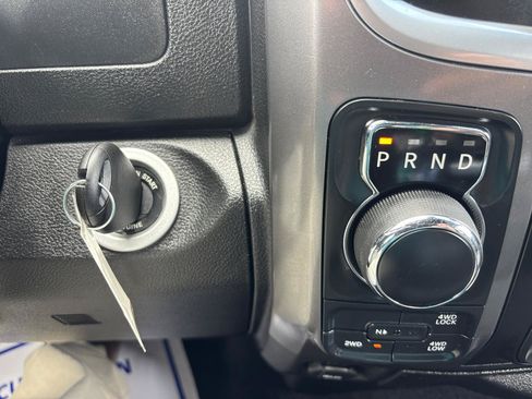 Used 2021 RAM 1500 Classic Warlock AWD/4WD image 18