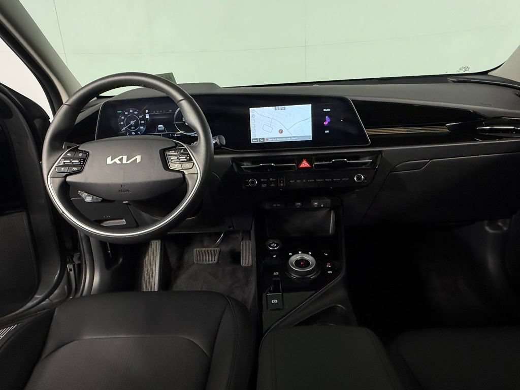 Used 2025 Kia Niro Wind FWD image 12