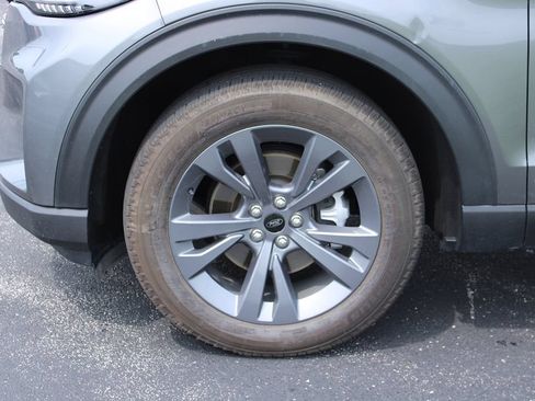 Used 2025 Ford Explorer Active w/ Active Comfort Package AWD/4WD image 5