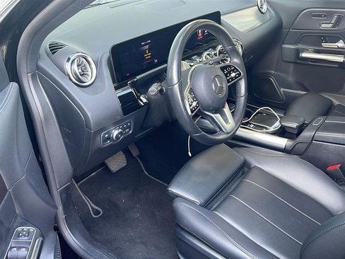 Used 2022 Mercedes-Benz GLA 250 image 4