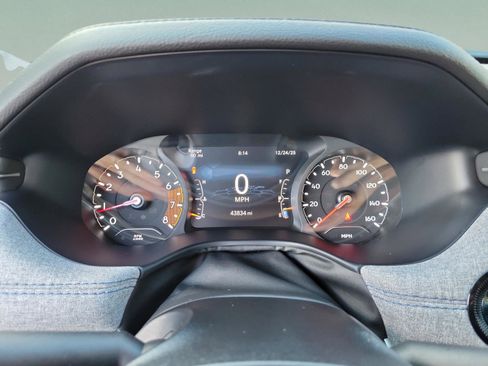 Used 2024 Jeep Compass Latitude image 27