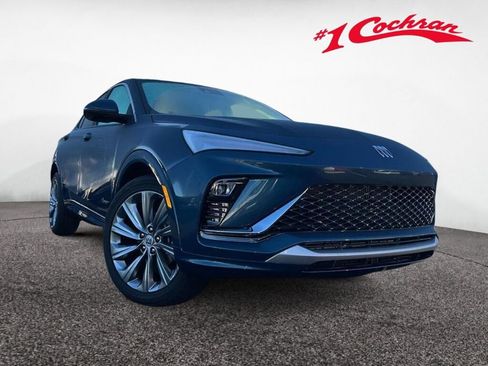New 2026 Buick Envista Avenir image 1