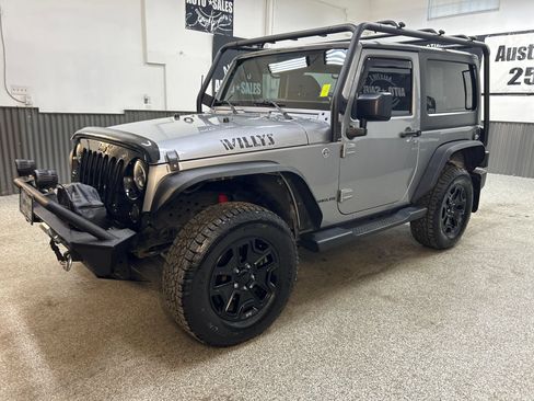 Used 2015 Jeep Wrangler Sport AWD/4WD image 3