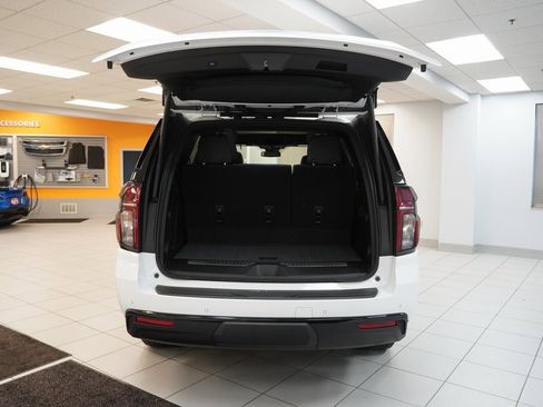Used 2023 Chevrolet Tahoe Z71 w/ Luxury Package image 11