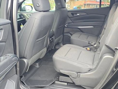 New 2026 Chevrolet Traverse LT w/ Driver Confidence Package FWD image 16