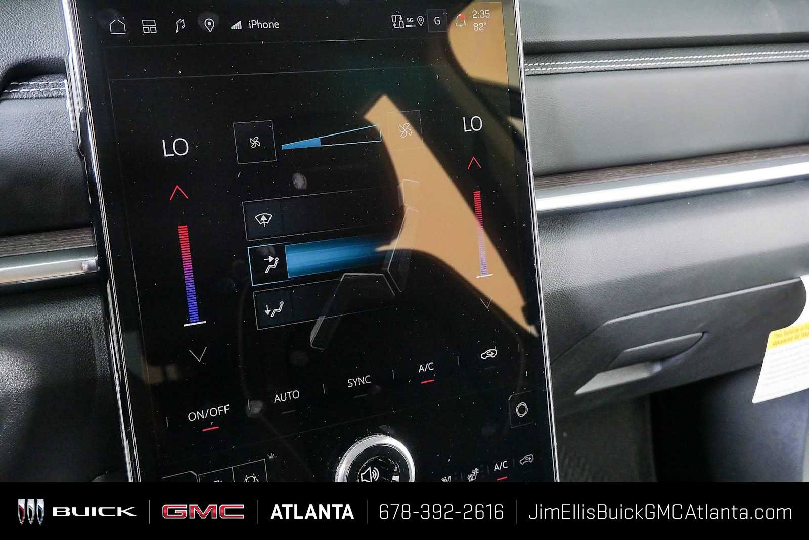 New 2026 GMC Terrain Denali AWD/4WD image 17