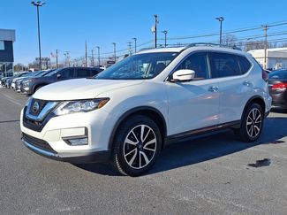 Used 2019 Nissan Rogue SL w/ Premium Package video 3