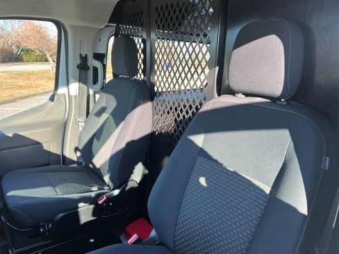 Used 2024 Ford Transit 250 Low Roof w/ Exterior Upgrade Package image 17