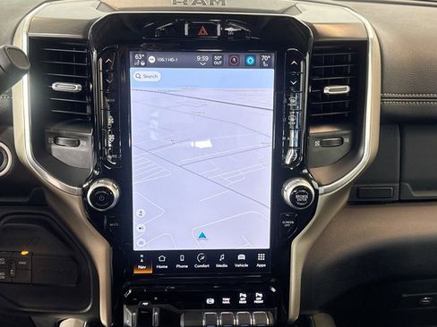 Used 2024 RAM 2500 Laramie image 13