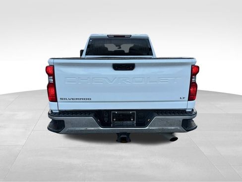 Used 2024 Chevrolet Silverado 2500 LT image 6