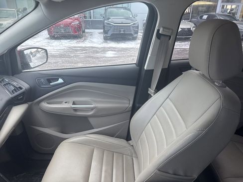 Used 2015 Ford Escape Titanium image 21