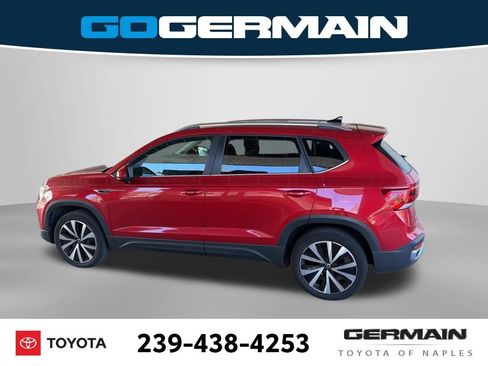 Used 2022 Volkswagen Taos SE image 8