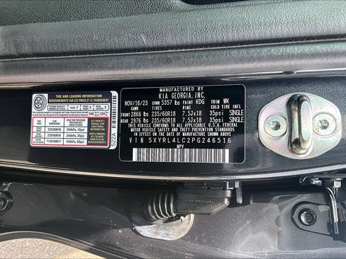 Used 2023 Kia Sorento S w/ Panoramic Sunroof Package FWD image 32