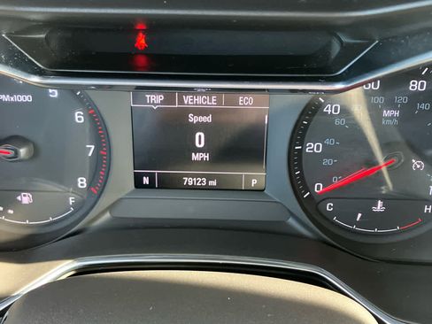 Used 2021 Chevrolet TrailBlazer LT w/ Driver Confidence Package image 15