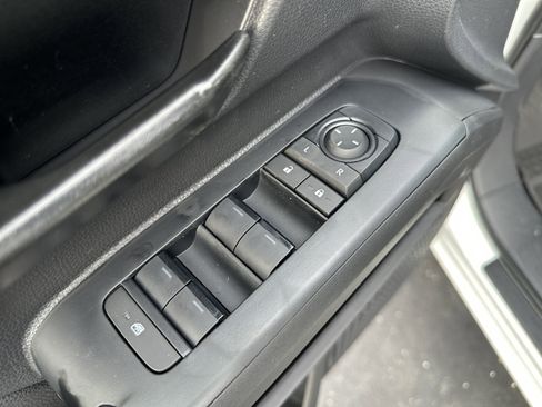 New 2025 Toyota Tacoma SR5 image 17