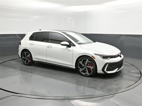 New 2026 Volkswagen GTI SE image 17