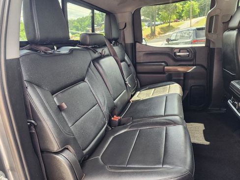 Used 2020 Chevrolet Silverado 1500 LT Trail Boss AWD/4WD image 9