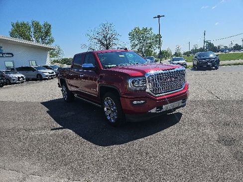 Used 2018 GMC Sierra 1500 Denali w/ Denali Ultimate Package AWD/4WD image 4
