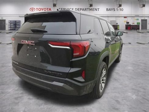 Used 2025 GMC Terrain Elevation FWD image 6