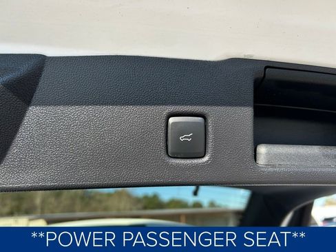 Used 2024 Ford Escape Active w/ Tech Pack #2 image 9