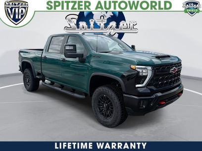 New 2026 Chevrolet Silverado 2500 ZR2 w/ LPO, Dark Essentials Package
