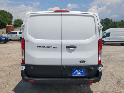 New 2026 Ford Transit 150 Low Roof RWD image 4