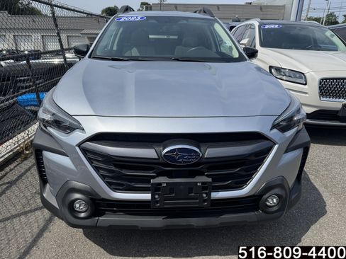Used 2025 Subaru Outback Premium w/ Popular Package #1A AWD/4WD image 2
