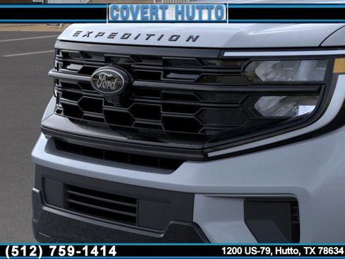 New 2025 Ford Expedition Platinum w/ Stealth Performance Package image 17
