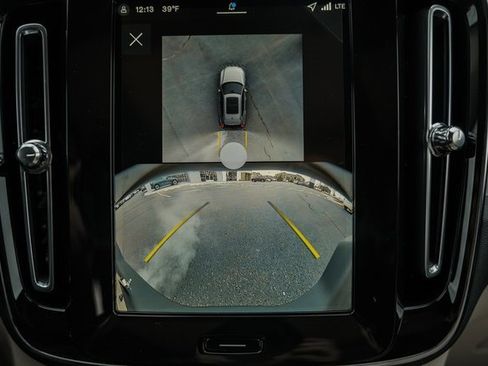 New 2026 Volvo XC40 B5 Ultra w/ Protection Package Premier image 43