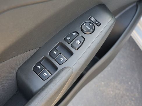 Used 2021 Hyundai Accent SE FWD image 16