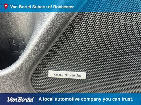 Used 2019 Subaru Outback 2.5i Touring AWD/4WD image 15