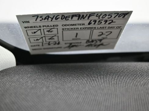 Used 2022 Tesla Model Y Performance image 9