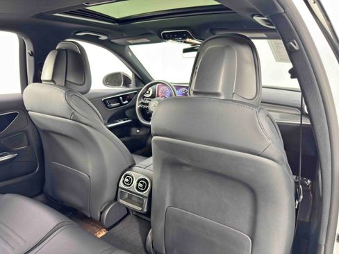 Used 2023 Mercedes-Benz C 300 Sedan w/ AMG Line w/ Night Package image 39