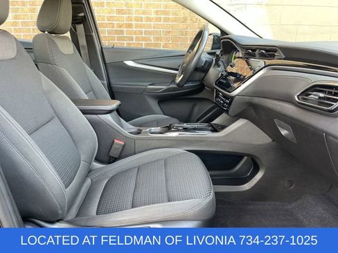 Used 2023 Chevrolet Bolt EUV LT w/ Comfort Package image 26
