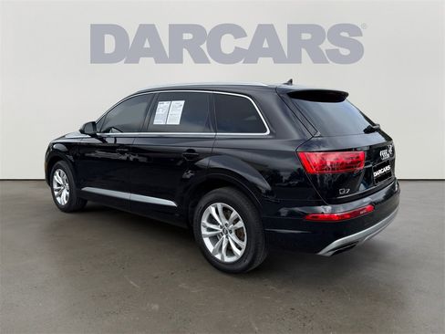 Used 2018 Audi Q7 3.0T Premium image 5