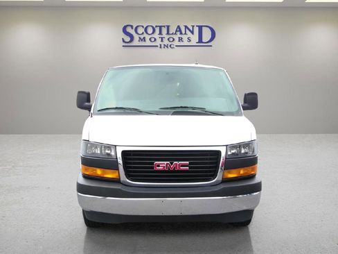 Used 2024 GMC Savana 2500 w/ Driver Convenience Package image 3